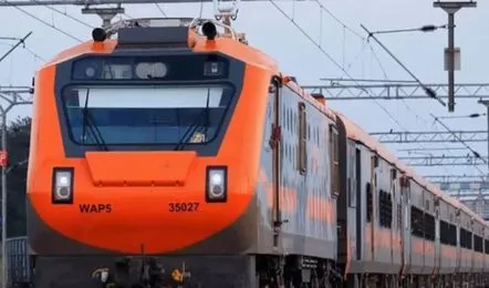 Amrit-Bharat-Express-will-pass-through-Nagpur-stoppages-Railway-Board-green-signal_V_jpg--442x260-4g